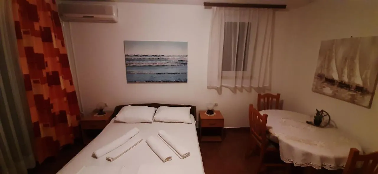 Apartment Krajacic Krk Town